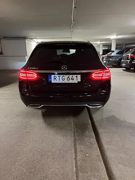 Mercedes-Benz C 220 2016 photo 2