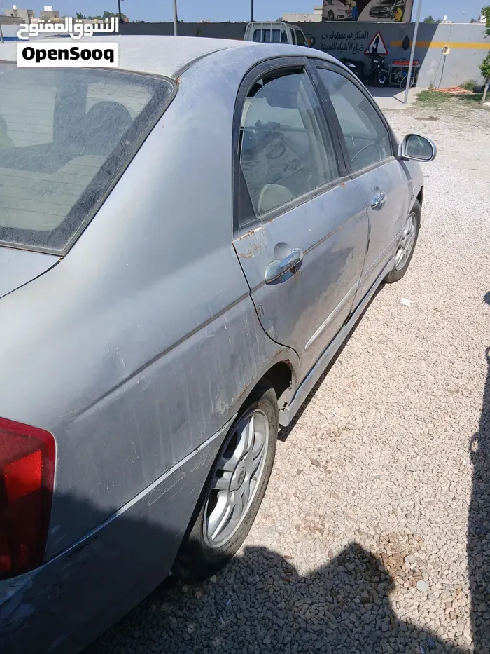 Kia Spectra 2005 photo 4