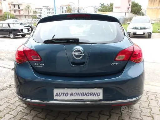 Opel Astra 2015 photo 4