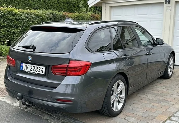 BMW 318D 2016 photo 3