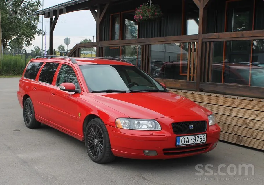 Volvo V70 2006 photo 2
