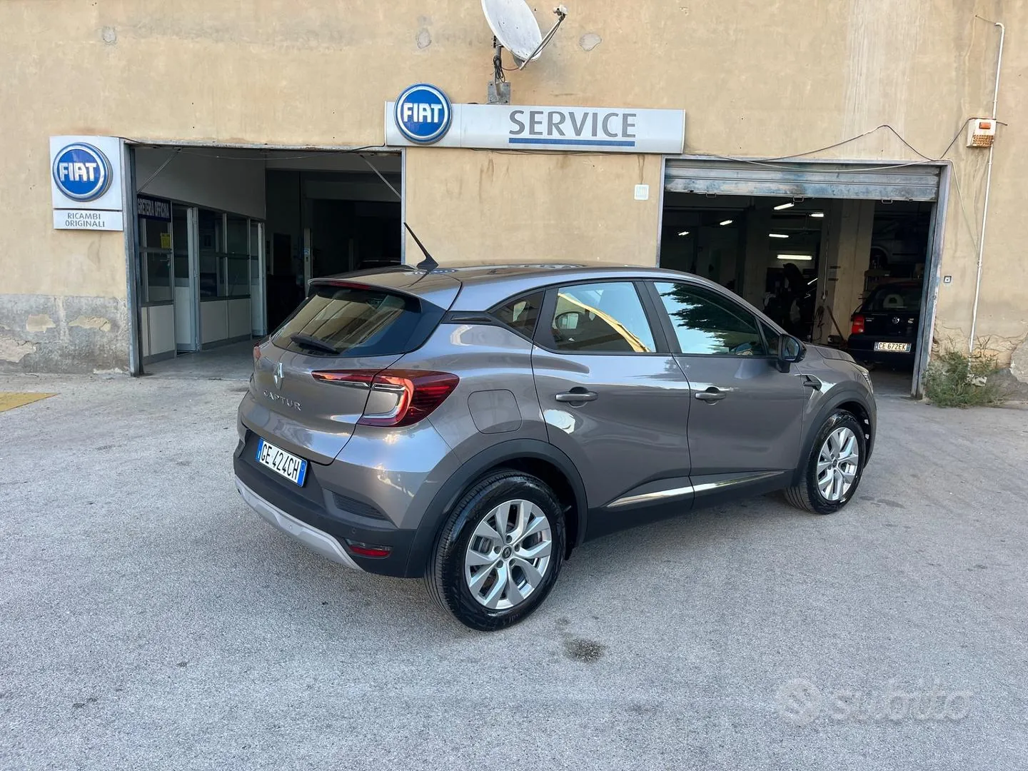 Renault Captur 2021 photo 2