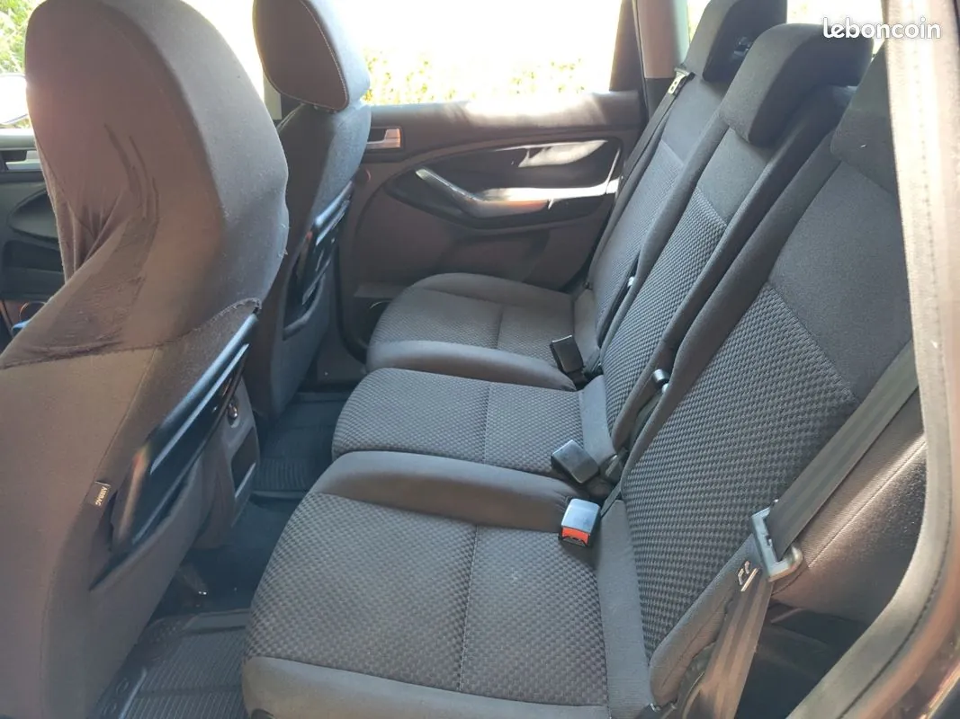 Ford C-Max 2009 photo 3