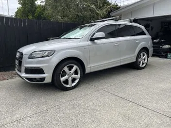 Audi Q7 2013 photo 2
