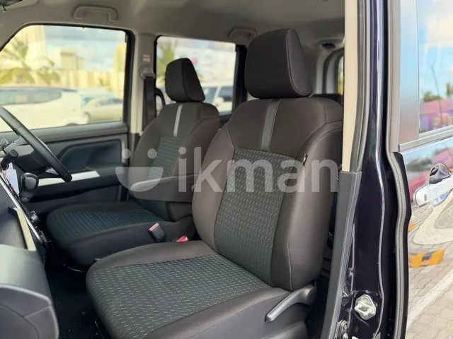 Toyota Roomy 2024 photo 2