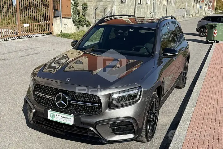 Mercedes-Benz Glb