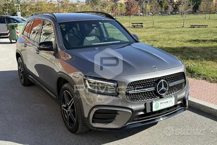 Mercedes-Benz Glb 2024 photo 3