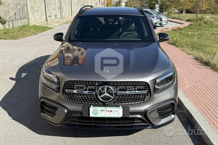 Mercedes-Benz Glb 2024 photo 2