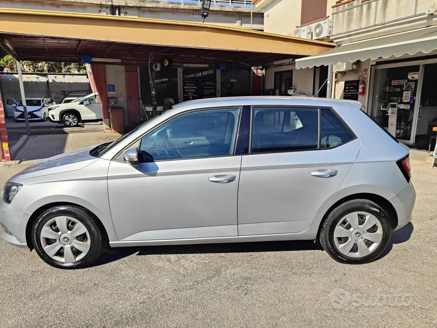Skoda Fabia 2015 photo 3