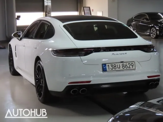 Porsche Panamera 2022 photo 4