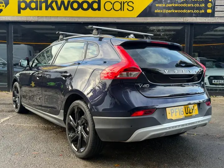 Volvo V40 2016 photo 5