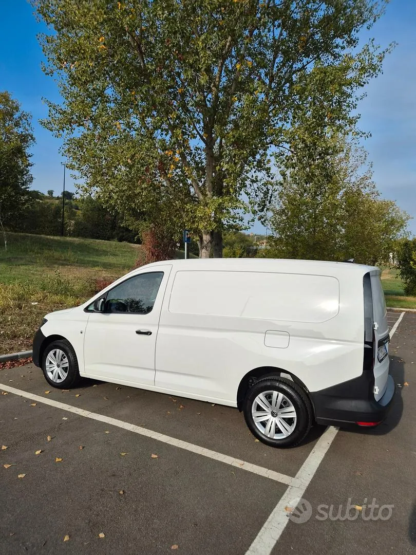 Volkswagen Caddy 2022 photo 3