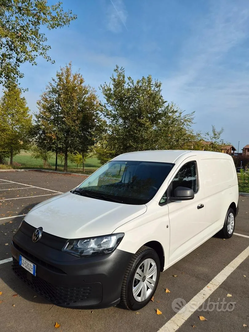 Volkswagen Caddy 2022 photo 2