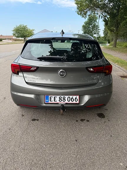 Opel Astra 2017 photo 4