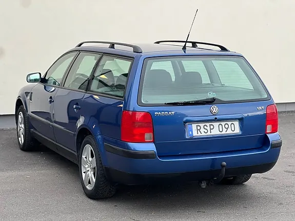 Volkswagen Passat 2000 photo 4