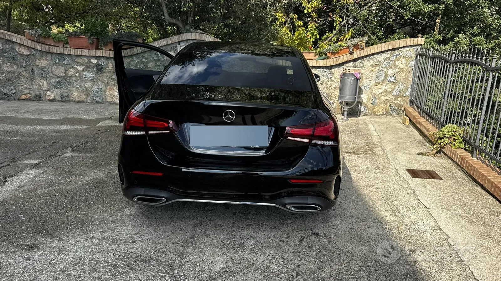 Mercedes-Benz A200D 2019 photo 3