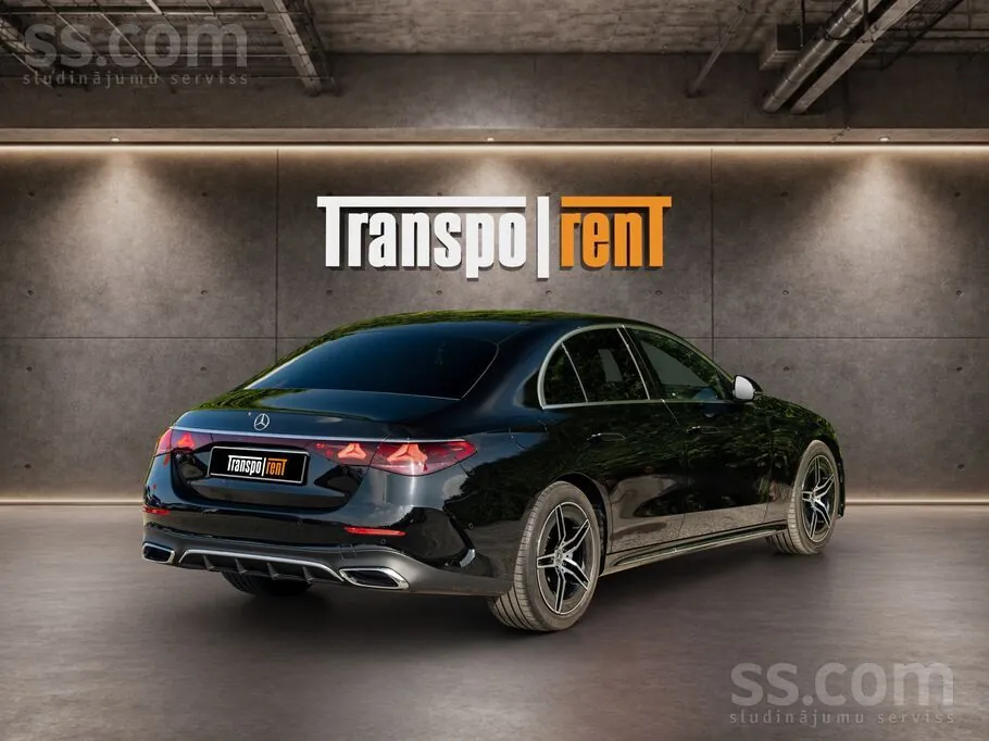 Mercedes-Benz E-Class 2025 photo 5