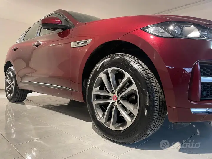 Jaguar F-Pace 2017 photo 3