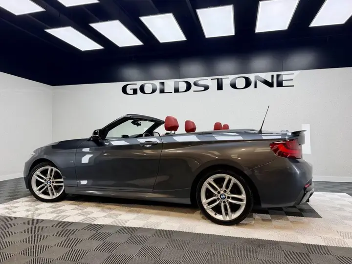 BMW 2 Series 2015 photo 2