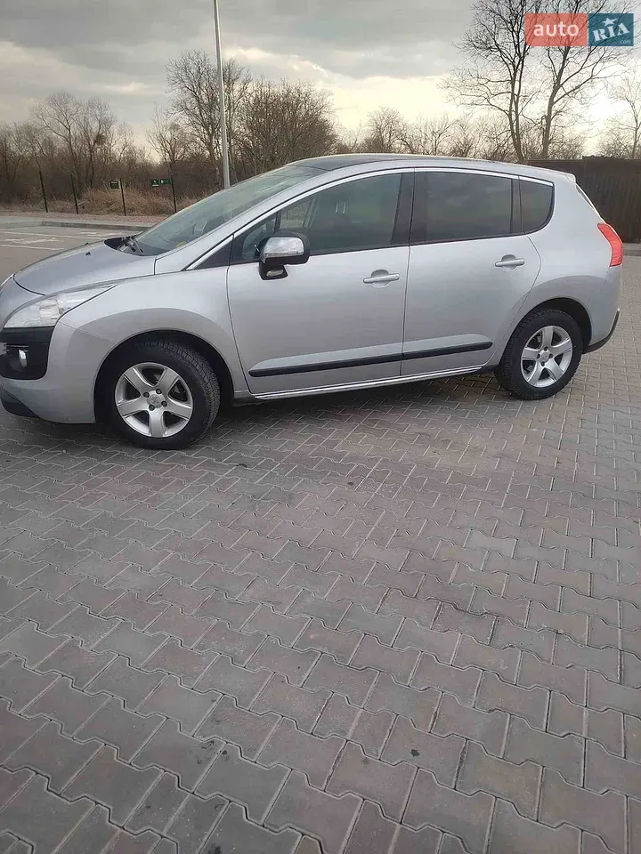 Peugeot 3008 2010 photo 3