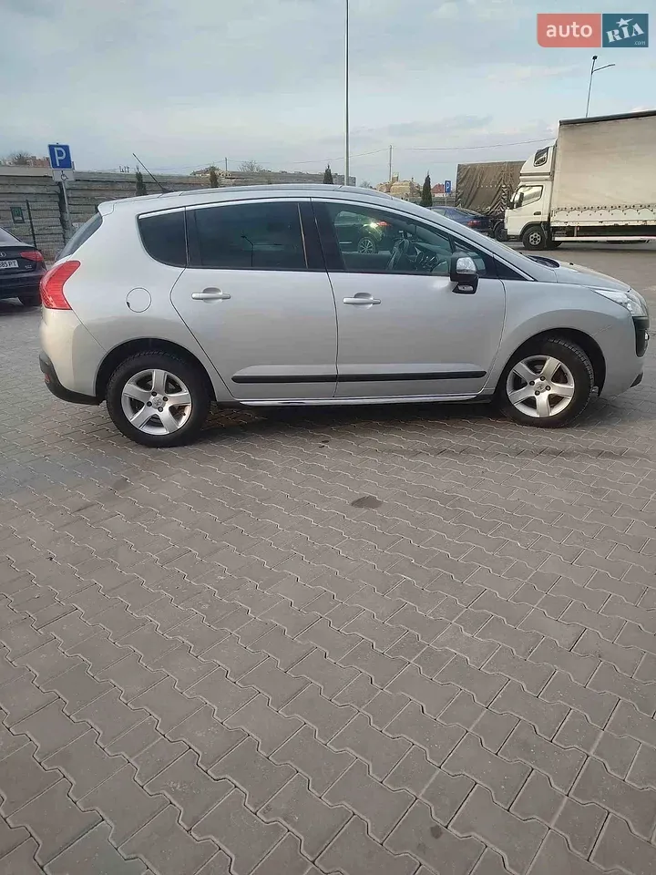 Peugeot 3008 2010 photo 5