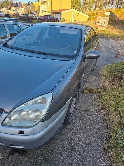 Citroen C5 2004 photo 2
