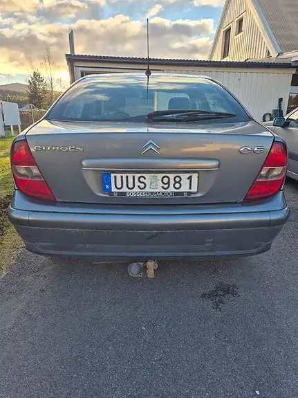 Citroen C5 2004 photo 3