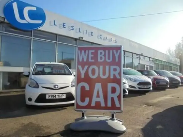 Volkswagen Up 2019 photo 2