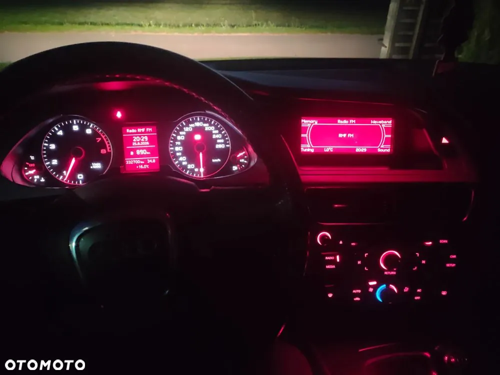 Audi A4 Avant 2008 photo 2