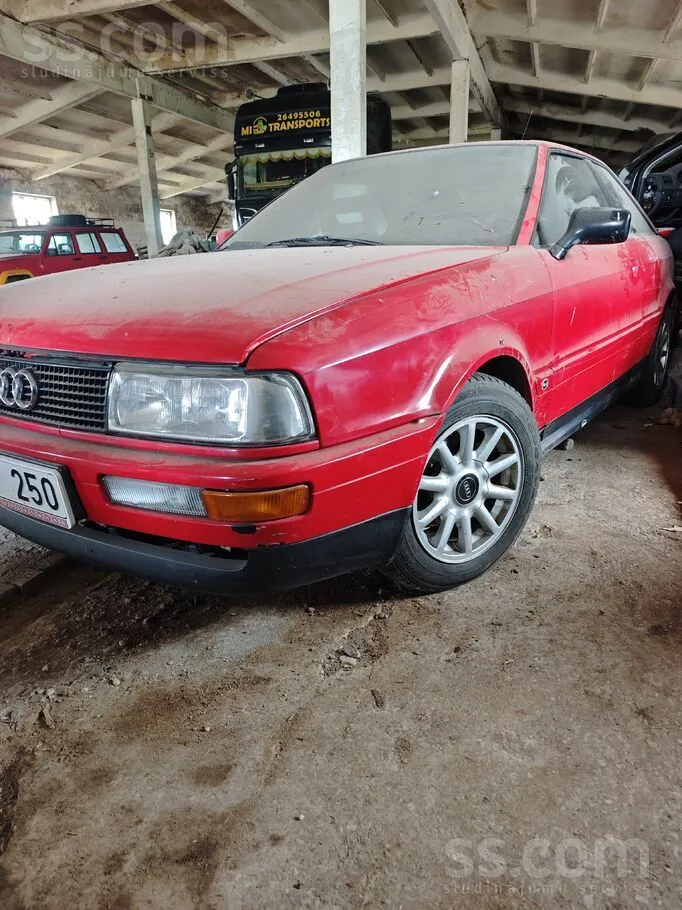 Audi Coupe 1989 photo 3
