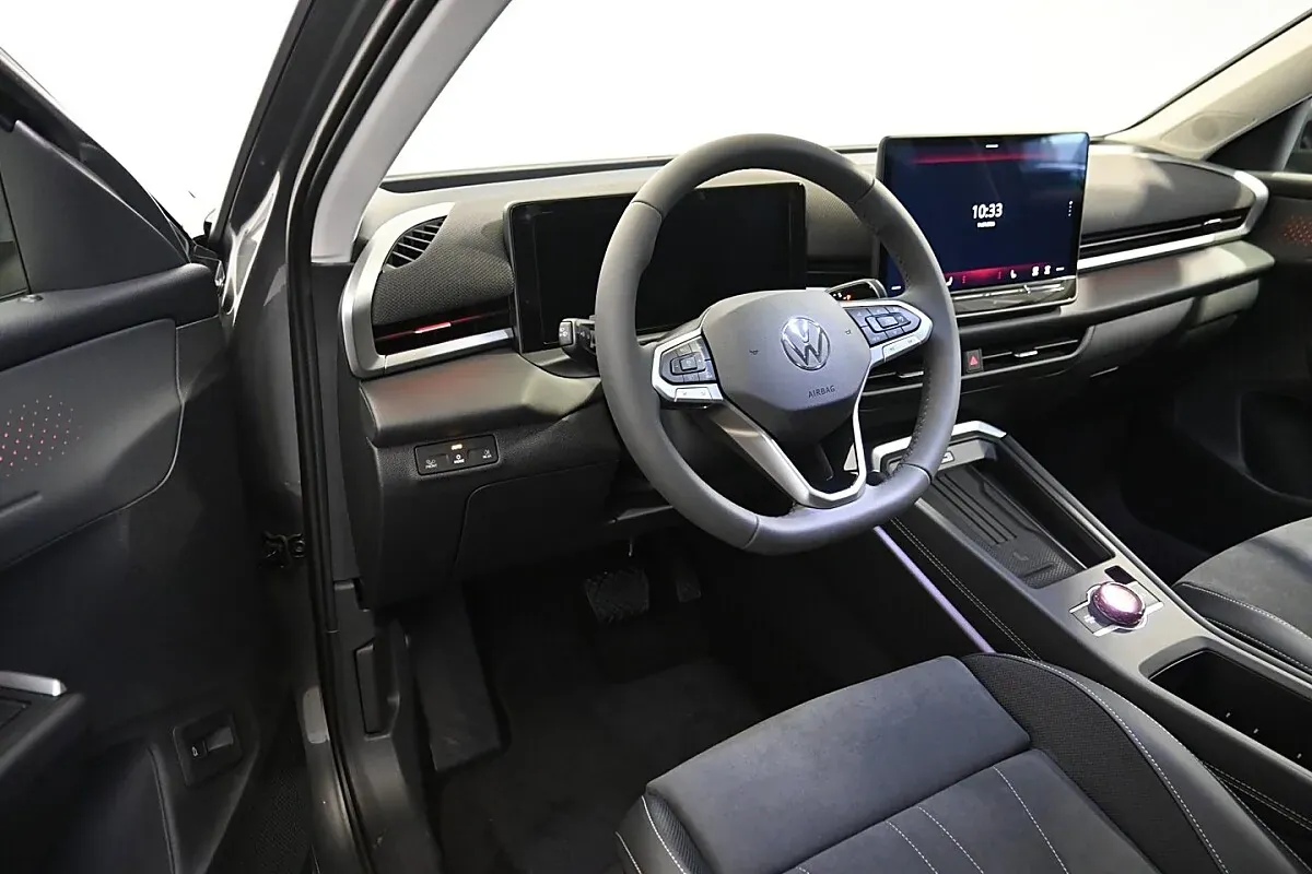 Volkswagen T-Roc 2026 photo 3