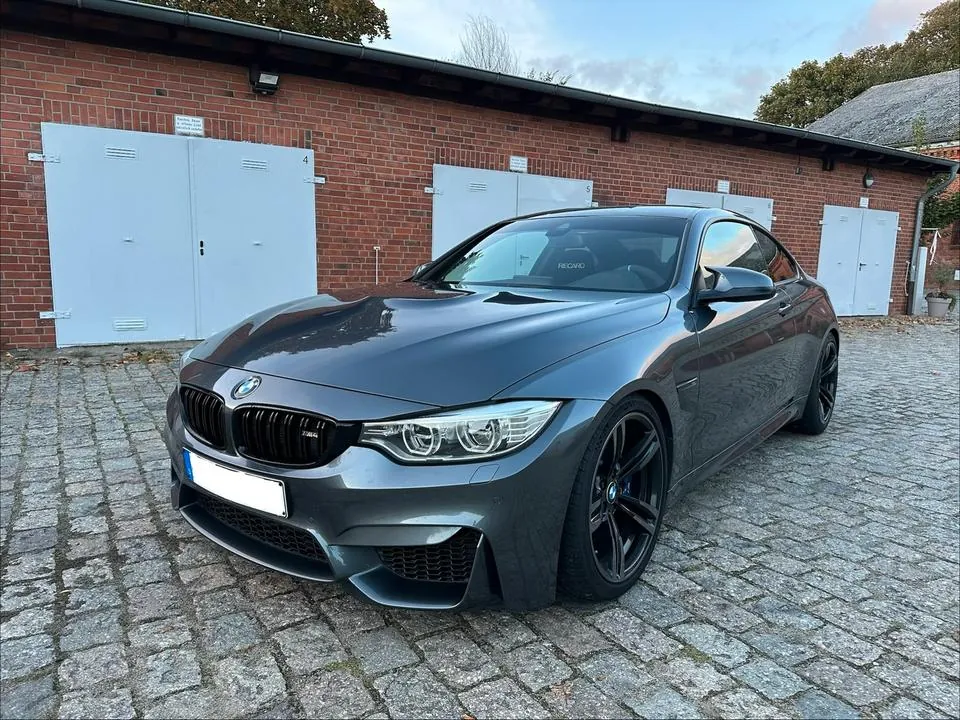BMW M4
