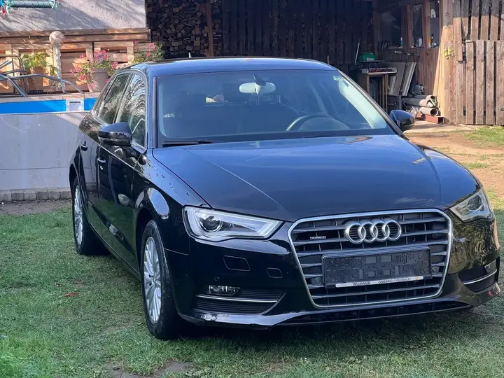 Audi A3 2015 photo 2