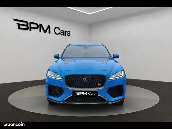 Jaguar F-Pace 2019 photo 2