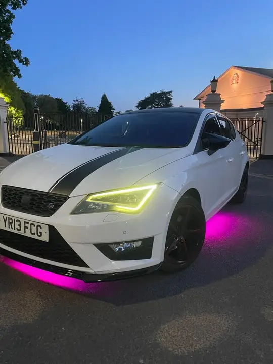 Seat Leon 2013 photo 3