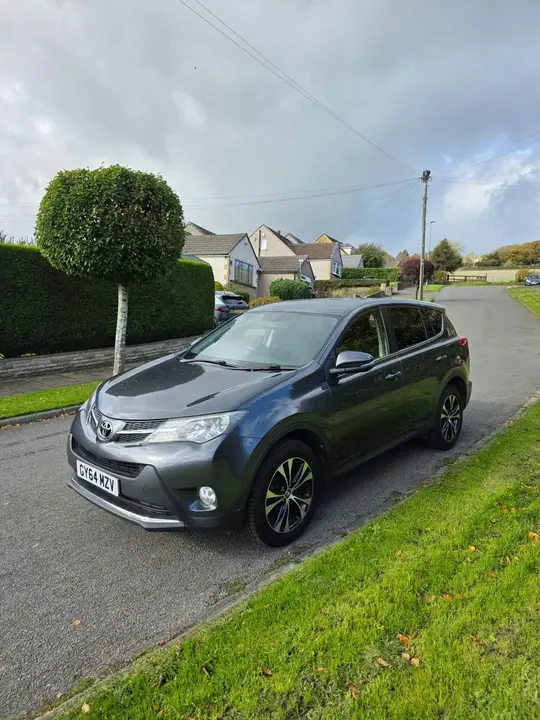 Toyota Rav4 2014 photo 2