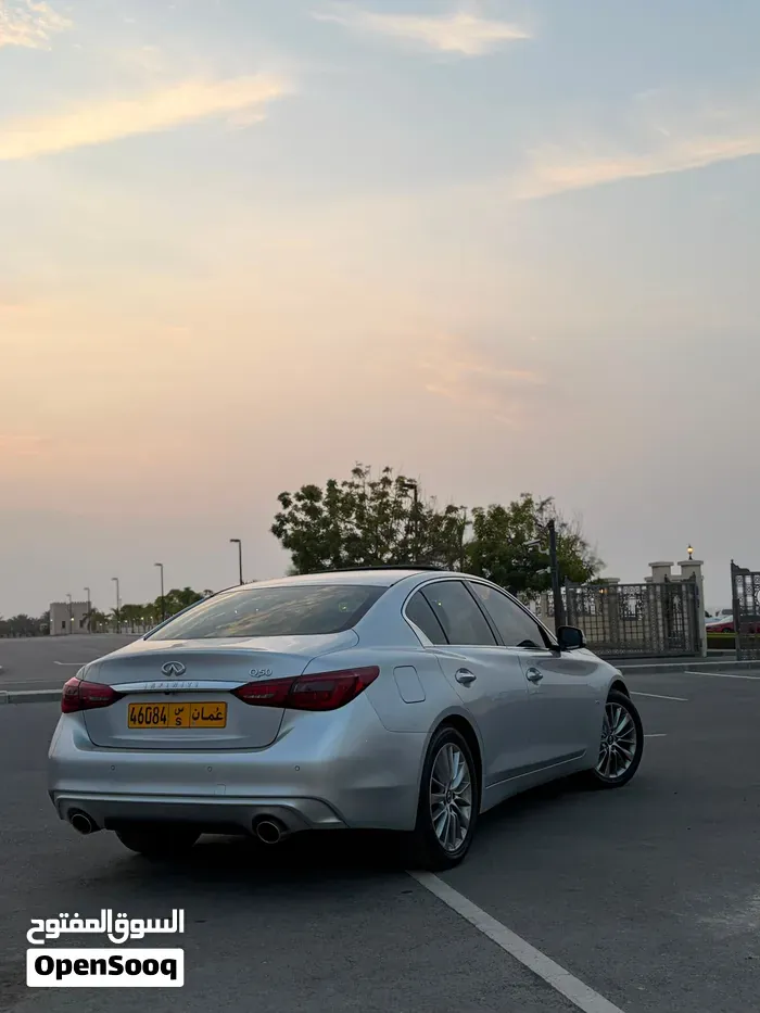 Infiniti Q50 2019 photo 3