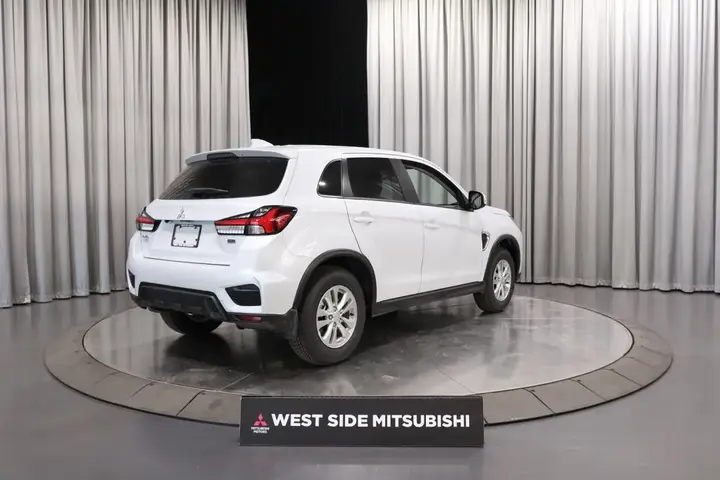 Mitsubishi Rvr 2027 photo 5