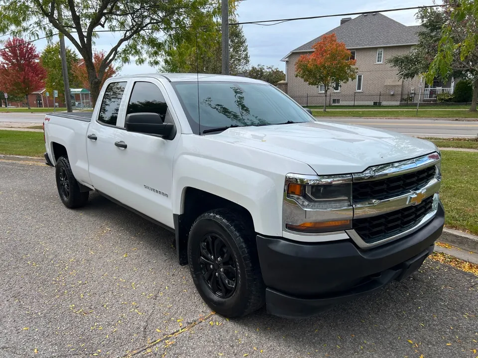 Chevrolet Silverado 1500 2018 photo 2