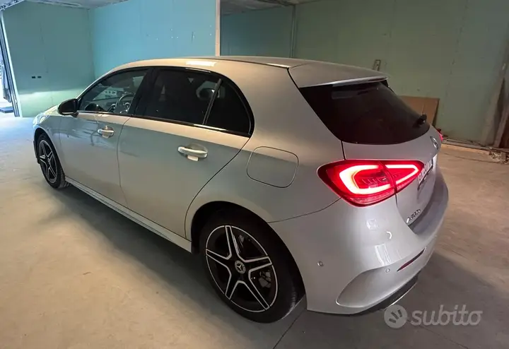 Mercedes-Benz A250E 2021 photo 2