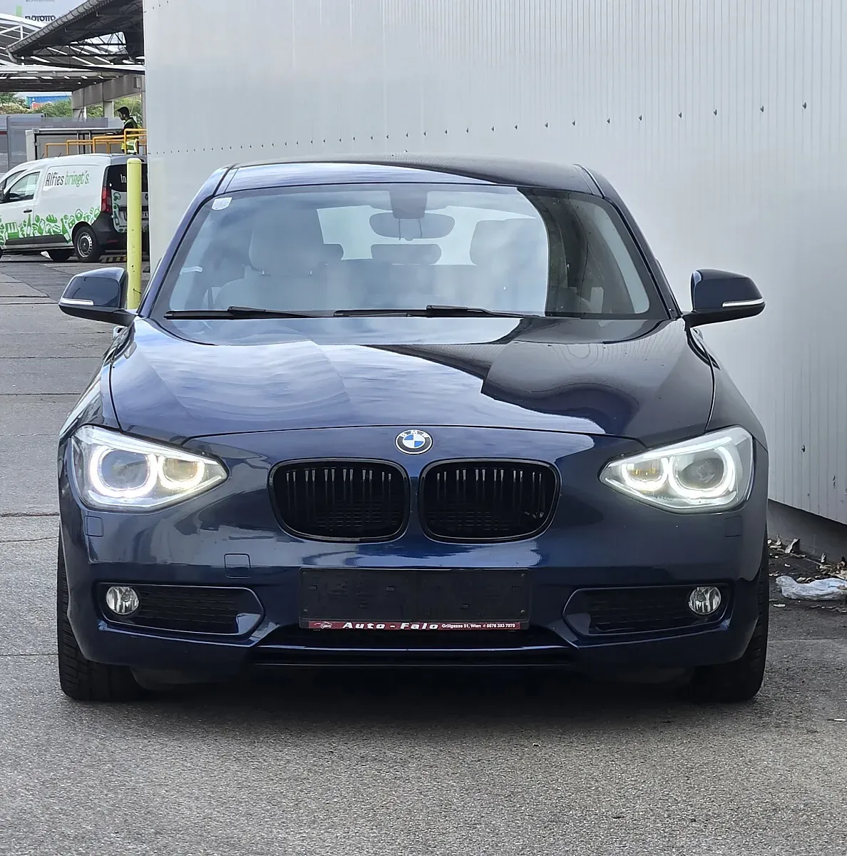 BMW 1 Series 2012 photo 3