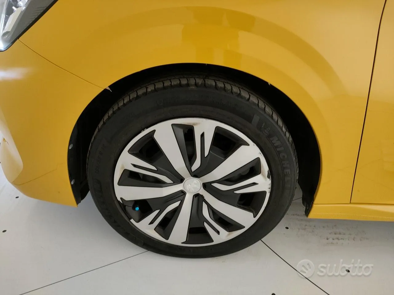 Peugeot 208 2023 photo 5