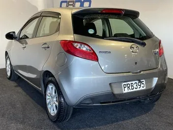 Mazda Demio 2011 photo 5