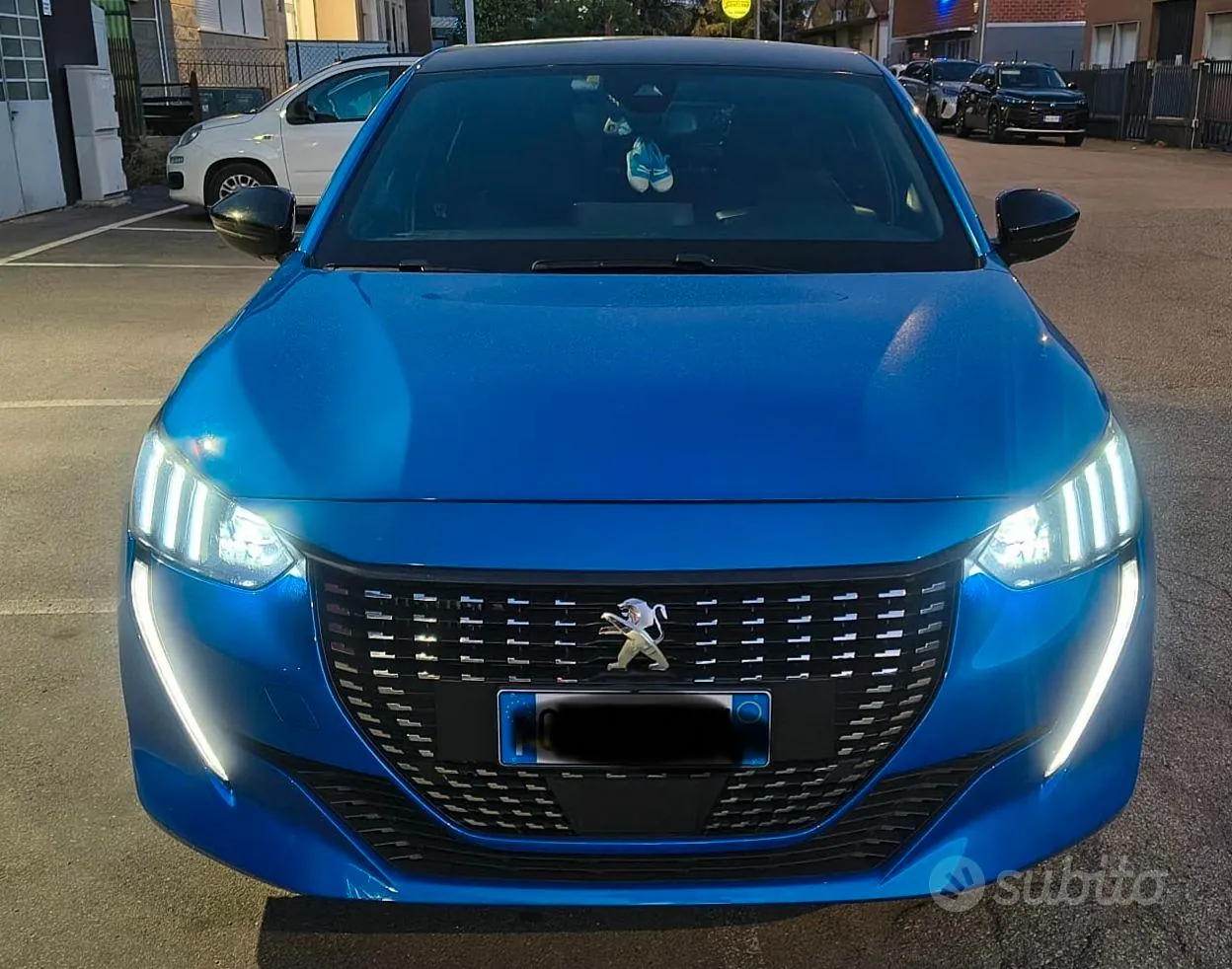 Peugeot 208 2022 photo 4