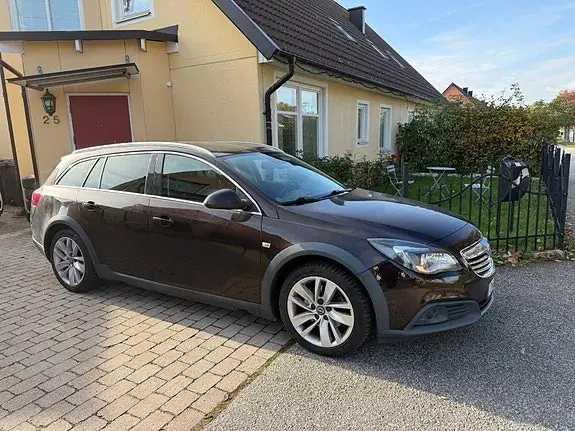 Opel Insignia Country Tourer 2015 photo 3