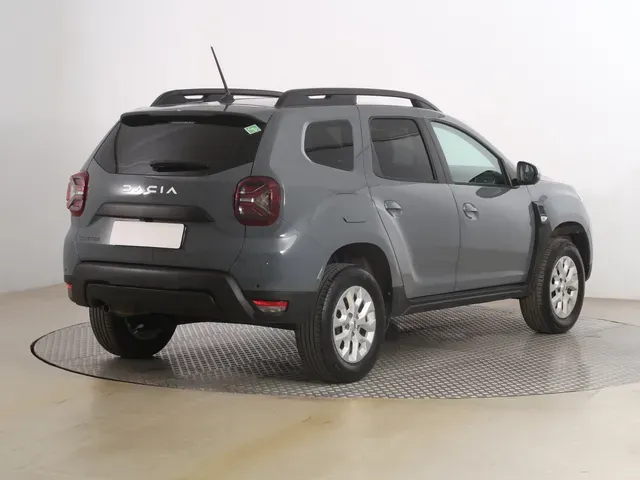 Dacia Duster 2024 photo 4