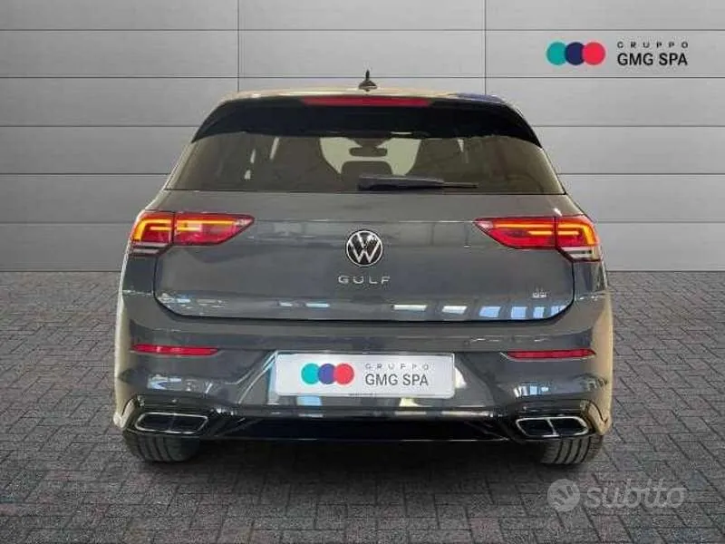 Volkswagen Golf 2024 photo 4