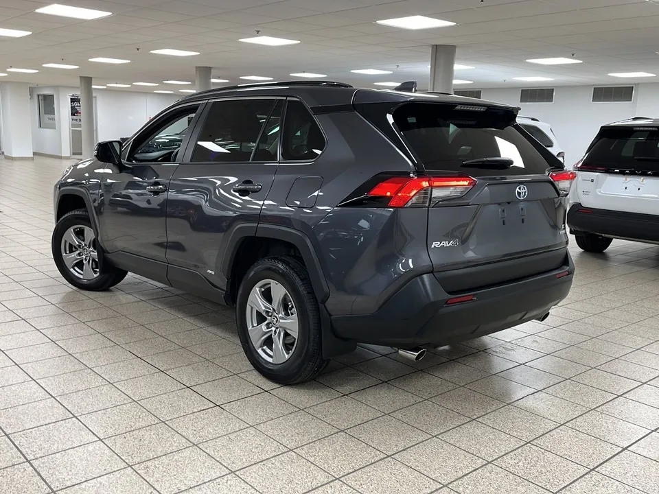 Toyota Rav4 2024 photo 4