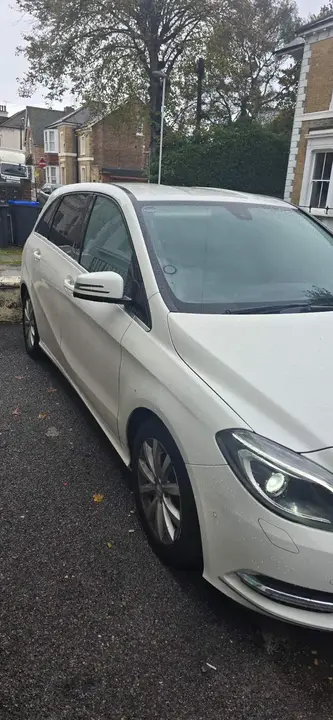 Mercedes-Benz B-Class 2025 photo 4
