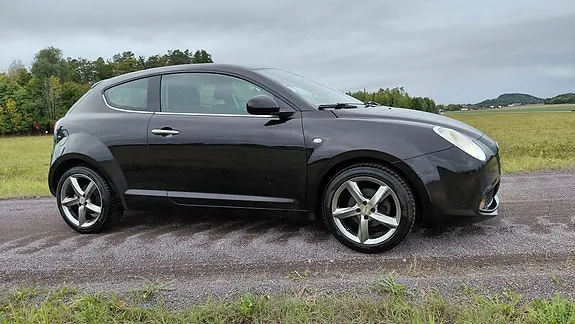 Alfa Romeo Mito 2010 photo 4
